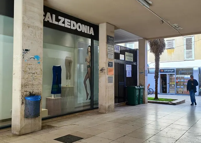 شقة Cala زادار